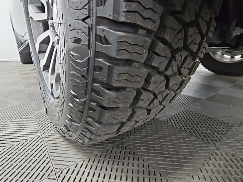 Certified 2021 GMC Sierra 1500 AT4 image 46