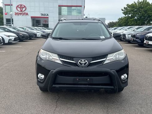Used 2015 Toyota RAV4 XLE AWD/4WD image 2