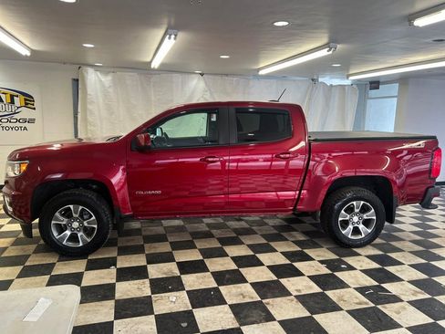 Used 2018 Chevrolet Colorado Z71 AWD/4WD image 7