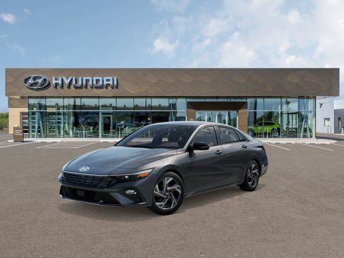New 2025 Hyundai Elantra Sport image 1