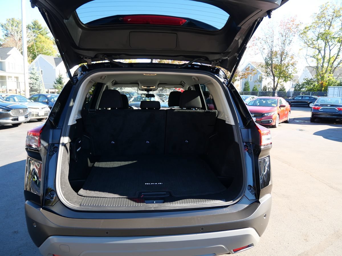 Used 2023 Nissan Rogue S AWD/4WD image 31