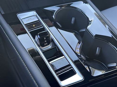 New 2026 Volkswagen Atlas Cross Sport SEL R-Line image 20