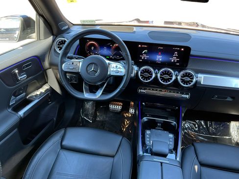 Used 2023 Mercedes-Benz EQB 350 4MATIC SUV image 15