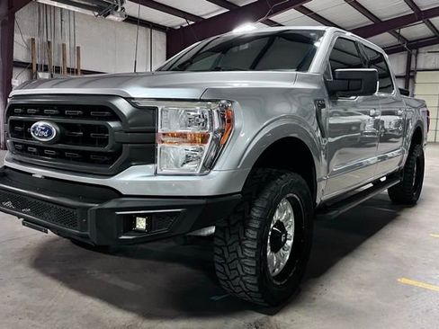 Used 2021 Ford F150 XLT w/ Equipment Group 301A Mid image 6