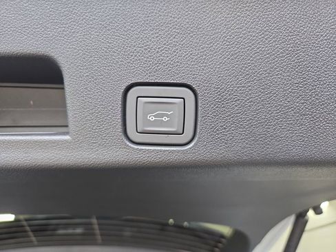 New 2026 Chevrolet Traverse LT w/ Driver Confidence Package image 16