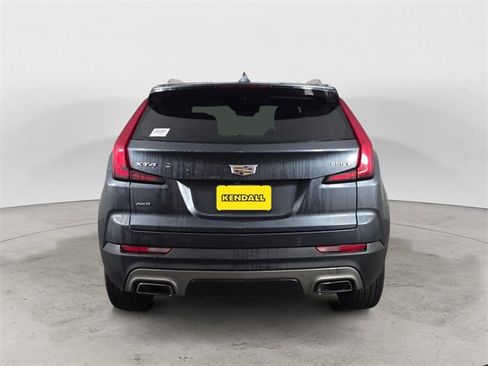 Used 2020 Cadillac XT4 Premium Luxury image 4