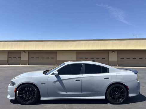 Used 2021 Dodge Charger Scat Pack w/ Daytona Edition Group RWD image 4