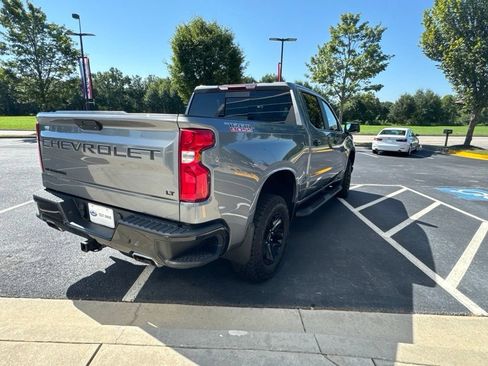 Used 2021 Chevrolet Silverado 1500 LT Trail Boss w/ Convenience Package II AWD/4WD image 6