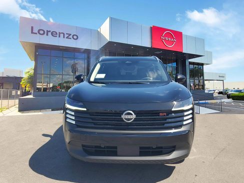 New 2026 Nissan Kicks SR FWD image 2