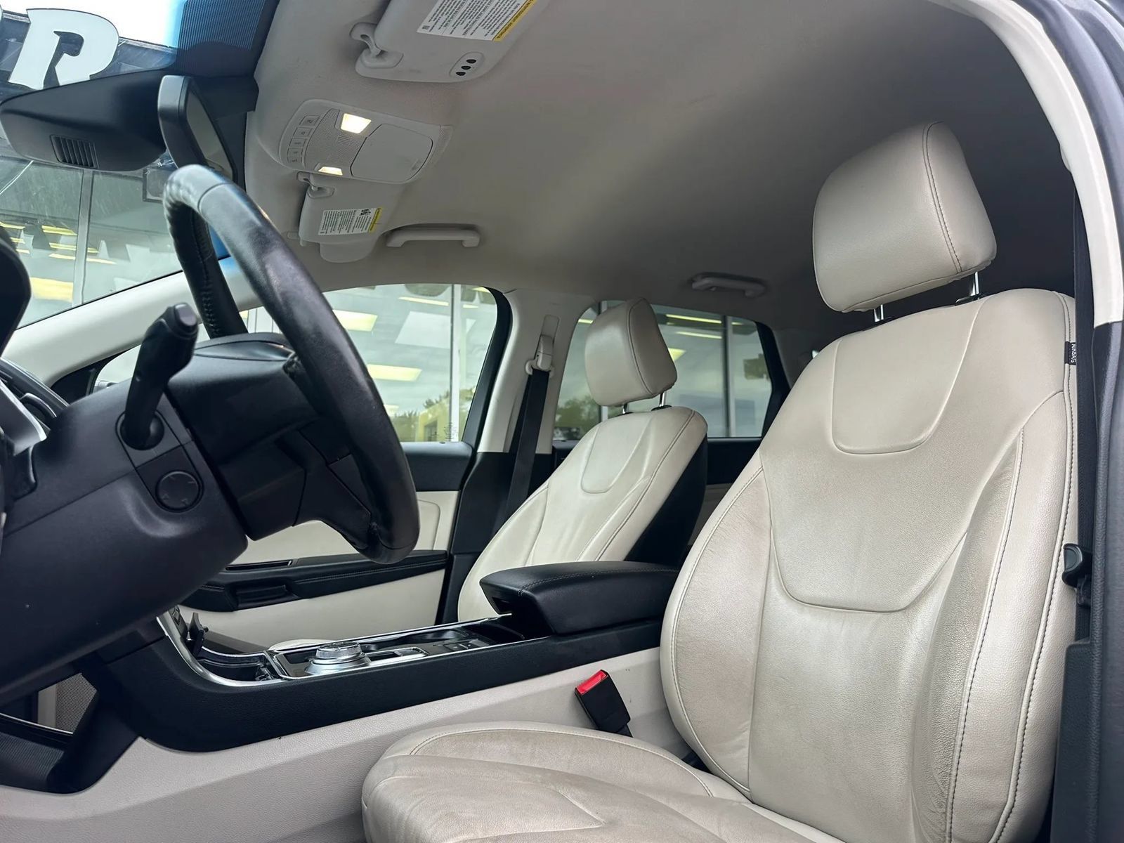 Used 2020 Ford Edge Titanium w/ Cargo Accessory Package FWD image 8