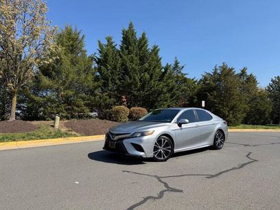 Used 2019 Toyota Camry SE
