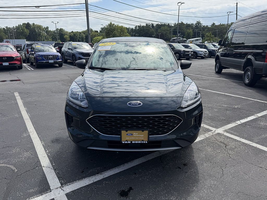 Certified 2022 Ford Escape SE w/ Cold Weather Package AWD/4WD image 10