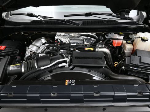 Used 2020 Chevrolet Silverado 2500 High Country w/ Z71 Off-Road Package image 7