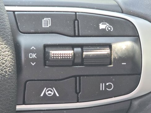 Used 2025 Kia Sportage EX w/ EX Premium Package AWD/4WD image 35