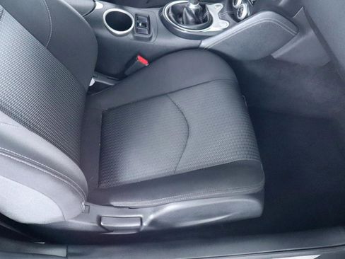 Used 2019 Nissan 370Z Coupe RWD image 26