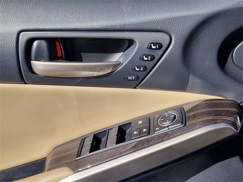 Used 2017 Lexus IS 350 350 image 11