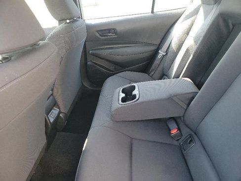 Used 2024 Toyota Corolla LE FWD image 3