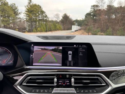 Used 2020 BMW X7 xDrive40i image 22