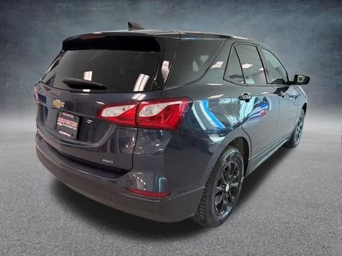 Used 2019 Chevrolet Equinox LS w/ LS Convenience Package image 7