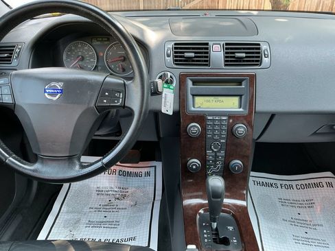 Used 2007 Volvo S40 2.4i FWD image 17