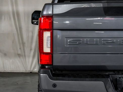 Used 2021 Ford F250 Lariat image 40