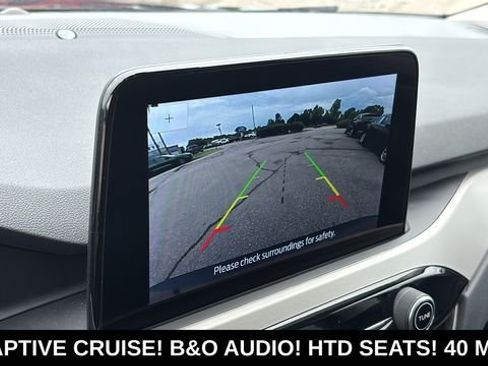 Used 2022 Ford Escape SEL w/ Technology Package FWD image 18