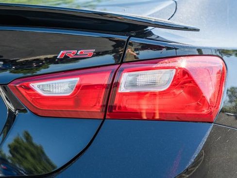 Used 2024 Chevrolet Malibu RS FWD image 8