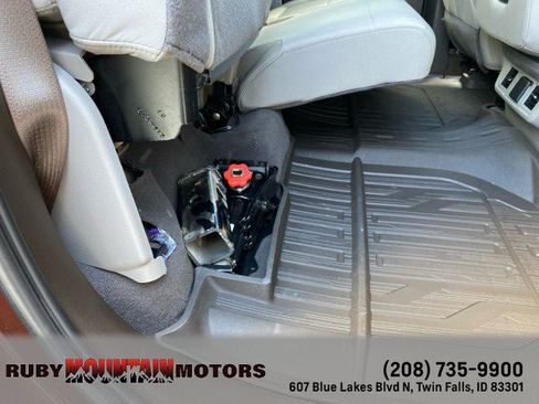 Used 2024 GMC Sierra 2500 SLE AWD/4WD image 29
