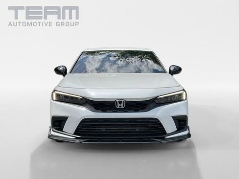 Used 2022 Honda Civic Sport image 2