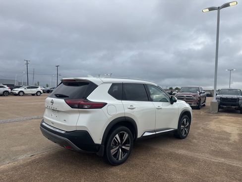 Certified 2023 Nissan Rogue SL w/ SL Premium Package image 24