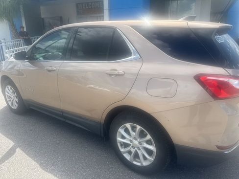 Used 2018 Chevrolet Equinox LT image 4