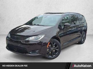 Used 2019 Chrysler Pacifica Limited w/ Advanced Safetytec Group FWD video 1