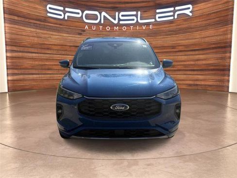 Certified 2023 Ford Escape ST-Line Select w/ Tech Pack #2 AWD/4WD image 10