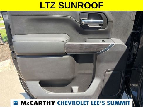 Used 2019 Chevrolet Silverado 1500 LTZ w/ LTZ Premium Package RWD image 46