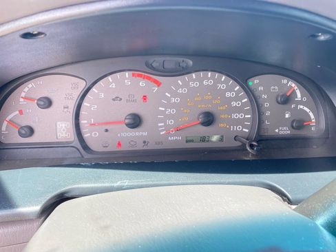 Used 2002 Toyota Sequoia SR5 AWD/4WD image 19