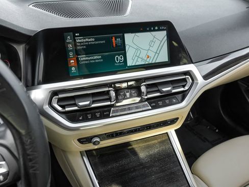 Used 2020 BMW 330i Sedan w/ Convenience Package image 34