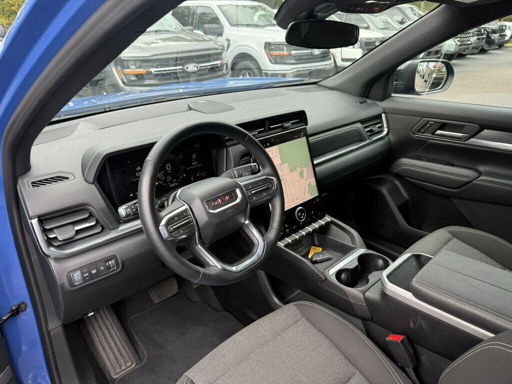 Used 2026 GMC Terrain Elevation FWD image 3