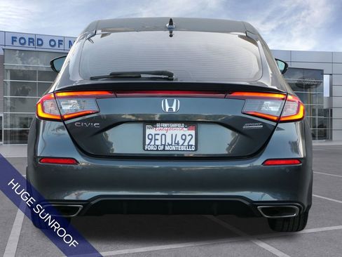 Used 2023 Honda Civic Sport Touring image 5