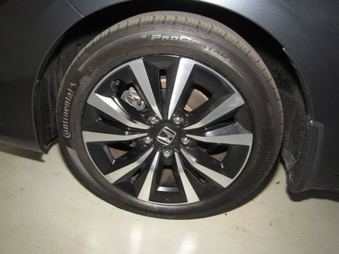 Certified 2022 Honda Civic EX-L image 27