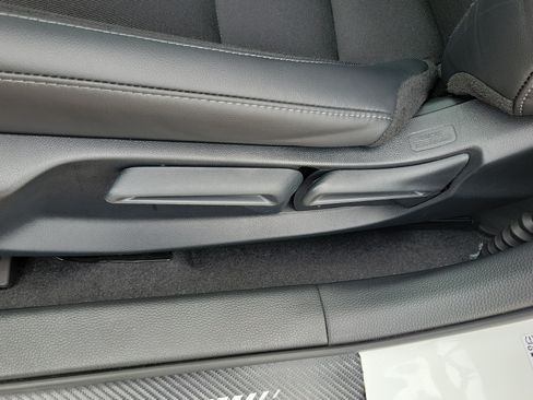 Used 2024 Honda Civic Sport image 22