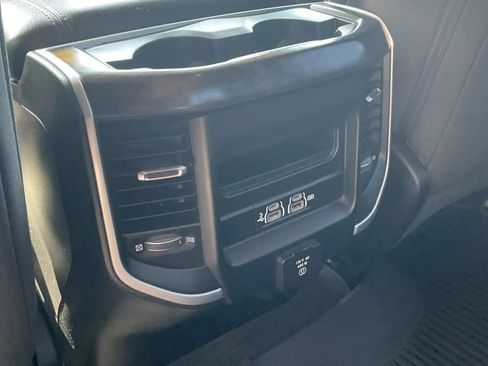 Used 2020 RAM 1500 Big Horn AWD/4WD image 48