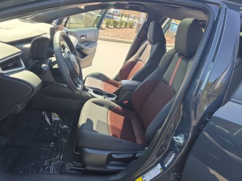 Used 2023 Toyota Corolla SE image 15