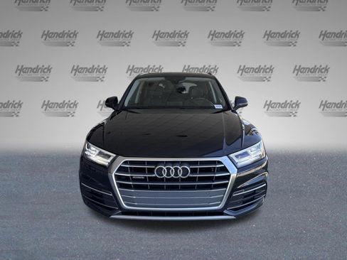Used 2018 Audi Q5 2.0T Premium Plus w/ Premium Plus Package AWD/4WD image 3