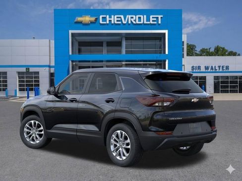 New 2026 Chevrolet TrailBlazer LS w/ LS Convenience Package FWD image 4