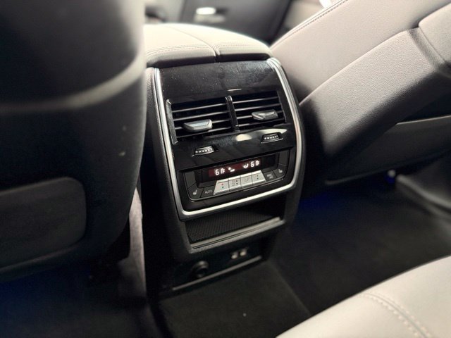 Used 2024 BMW X5 xDrive40i AWD/4WD image 22