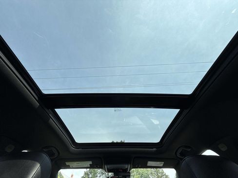 Used 2023 Cadillac XT4 Sport image 21