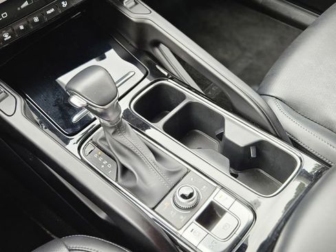 Used 2025 Kia Telluride S image 25