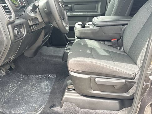 New 2026 RAM 2500 Tradesman AWD/4WD image 9