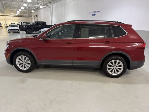 Used 2019 Volkswagen Tiguan SE w/ Panoramic Sunroof Package AWD/4WD image 5