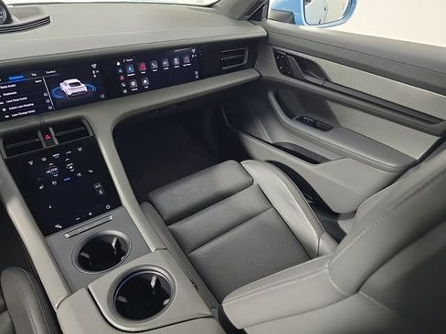 Certified 2020 Porsche Taycan Turbo AWD/4WD image 24